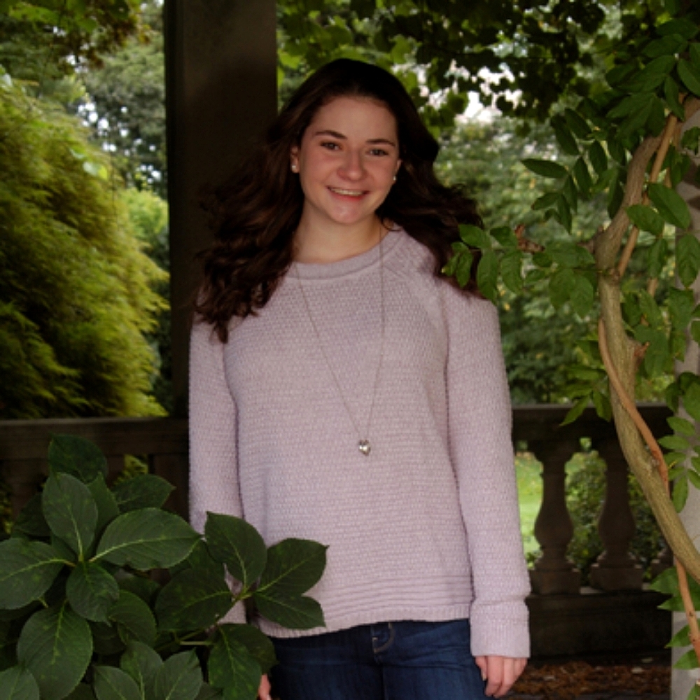 Meet your Posher, Caroline